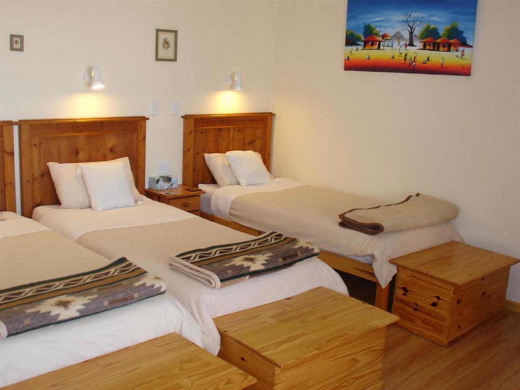On The Bay Guesthouse Kruisfontein Ruang foto